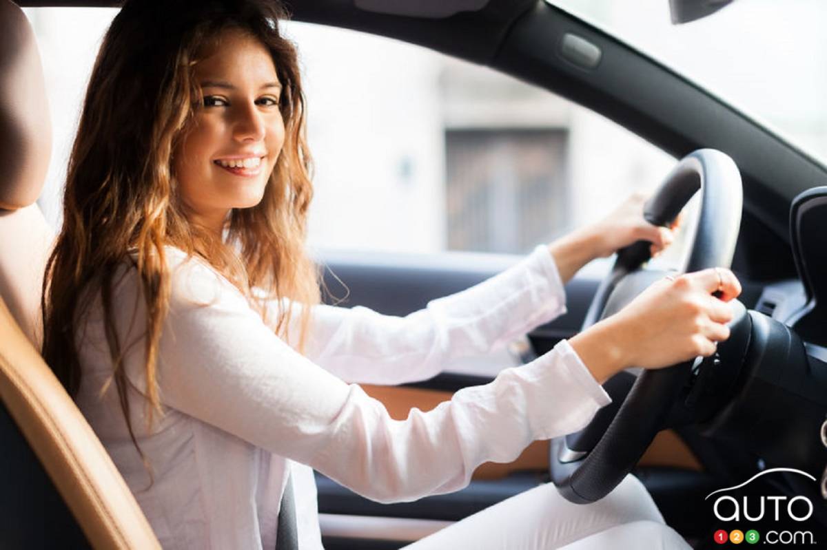 Jeunes conducteurs : 12 trucs pour économiser sur votre assurance auto